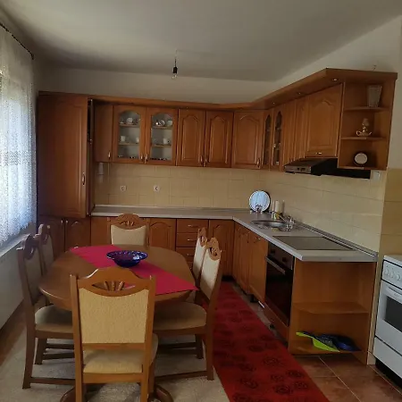 Garden House Vikendica